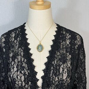 Artisan handmade Gold Tone Ornate Christmas Pendant Necklace